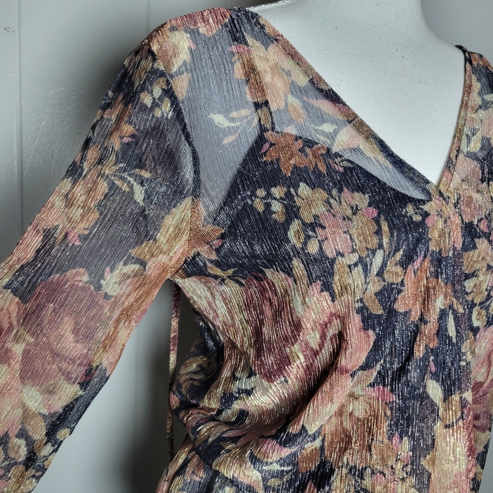 SALE NWT Brannan Metallic Floral Peplum Blouse Long Sheer Sleeve Tie Back M - Picture 5 of 13